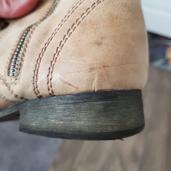 Steve Madden Military-Inspired Lace up w/ Zipper Leather Boots. Size 6.5. Tan - Picture 9 of 15